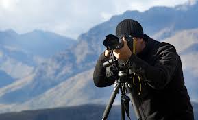 Capturing Memories: The Importance of Hiring a Photographer for Special Occasions