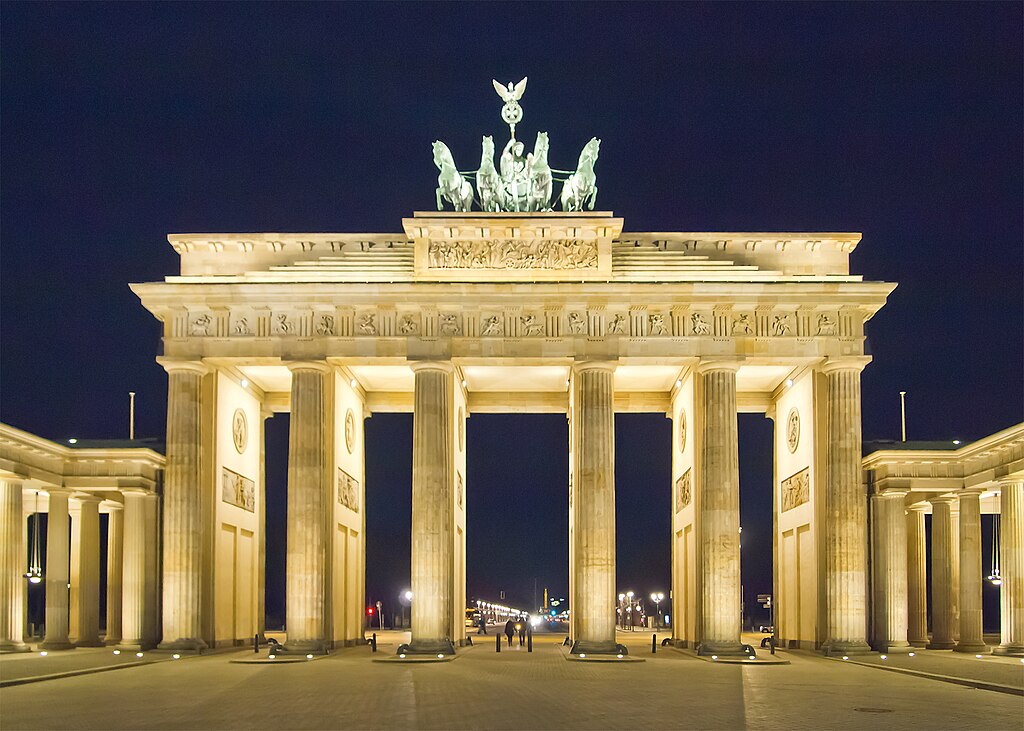 Brandenburger Tor: The Symbol That Witnessed a Nation’s History